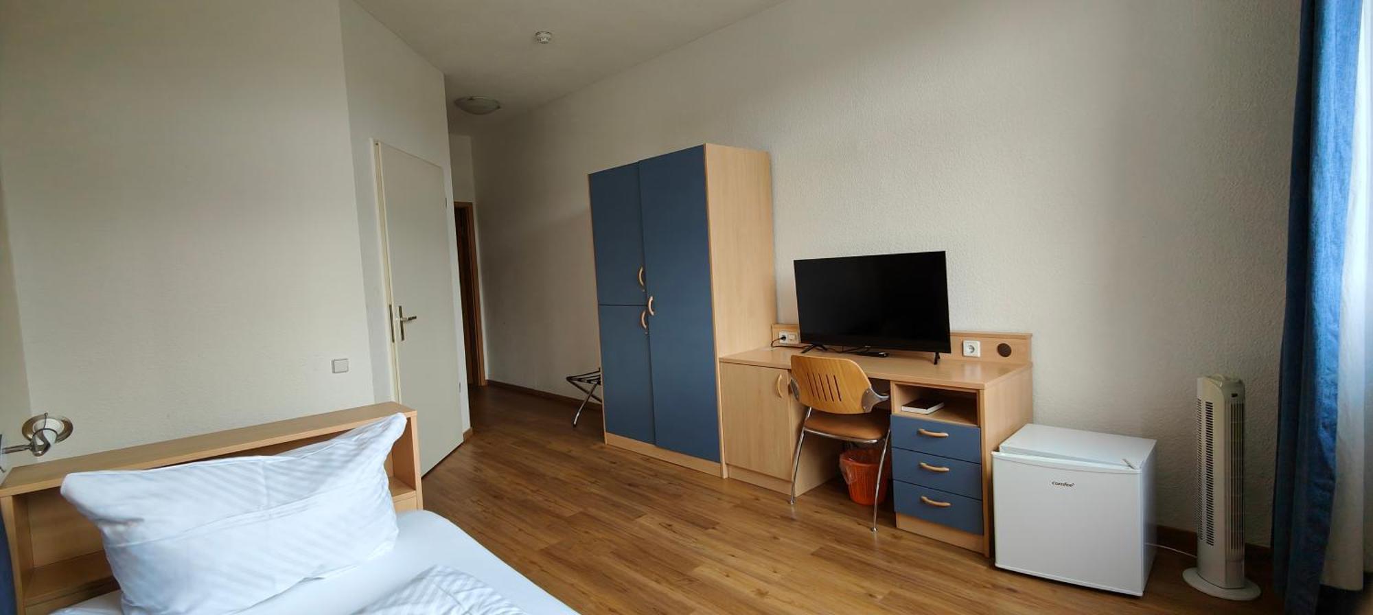 Hw Hotel - Haus Am Niederfeld - Berlin — Fotos 1